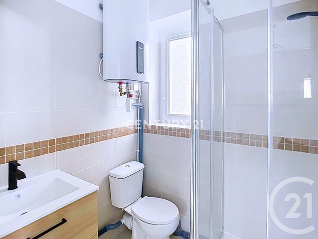 Appartement T2 à vendre - 2 pièces - 39.1 m2 - AUBAGNE - 13 - PROVENCE-ALPES-COTE-D-AZUR - Century 21 Agence Beaumond