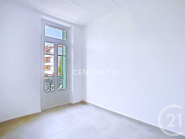 Appartement T2 à vendre - 2 pièces - 39.1 m2 - AUBAGNE - 13 - PROVENCE-ALPES-COTE-D-AZUR - Century 21 Agence Beaumond
