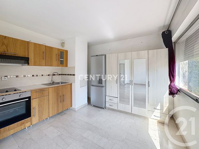 Appartement Studio à louer - 1 pièce - 27.53 m2 - AUBAGNE - 13 - PROVENCE-ALPES-COTE-D-AZUR - Century 21 Agence Beaumond