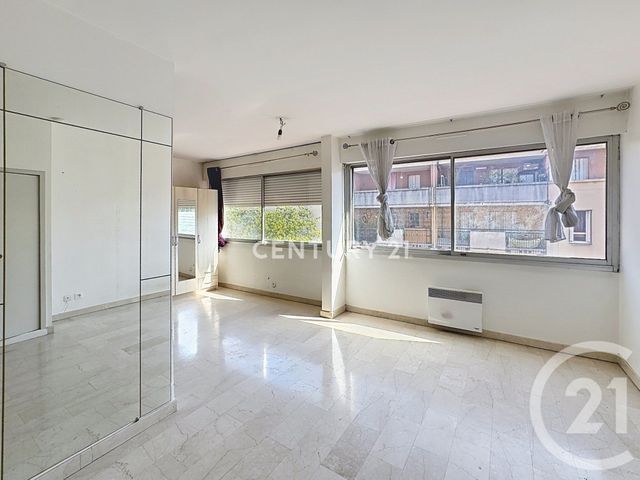 Appartement Studio à louer - 1 pièce - 27.53 m2 - AUBAGNE - 13 - PROVENCE-ALPES-COTE-D-AZUR - Century 21 Agence Beaumond
