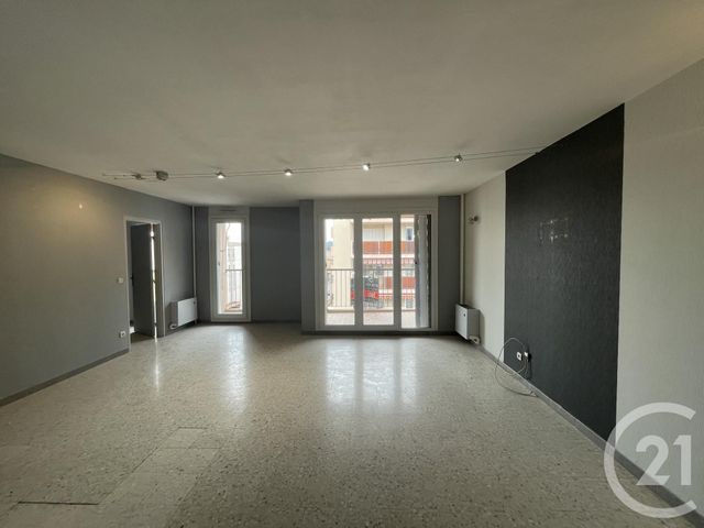 Appartement T5 à louer - 4 pièces - 97.78 m2 - AUBAGNE - 13 - PROVENCE-ALPES-COTE-D-AZUR - Century 21 Agence Beaumond