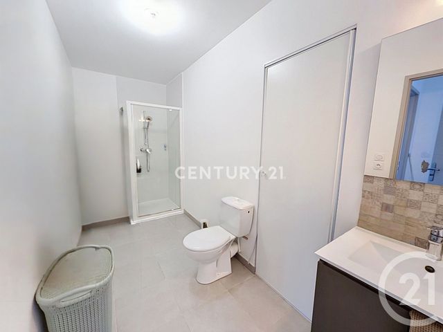 Appartement T2 à louer - 2 pièces - 45.9 m2 - PEYPIN - 13 - PROVENCE-ALPES-COTE-D-AZUR - Century 21 Agence Beaumond