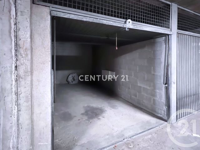 parking à vendre - 13.72 m2 - AUBAGNE - 13 - PROVENCE-ALPES-COTE-D-AZUR - Century 21 Agence Beaumond