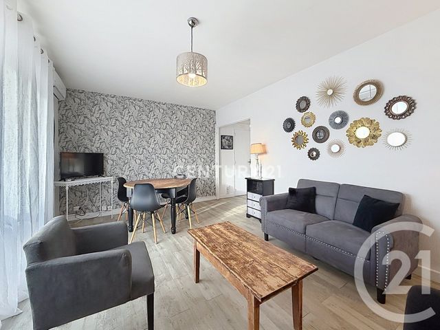 Appartement T3 à louer - 3 pièces - 63.08 m2 - AUBAGNE - 13 - PROVENCE-ALPES-COTE-D-AZUR - Century 21 Agence Beaumond