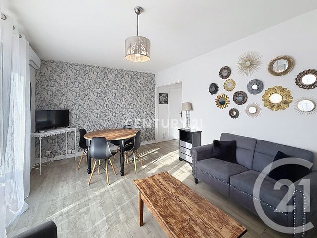 Appartement T3 à louer - 3 pièces - 63.08 m2 - AUBAGNE - 13 - PROVENCE-ALPES-COTE-D-AZUR - Century 21 Agence Beaumond