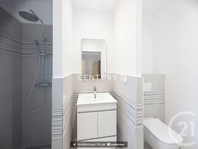 Appartement T4 à louer - 4 pièces - 90.69 m2 - ROQUEVAIRE - 13 - PROVENCE-ALPES-COTE-D-AZUR - Century 21 Agence Beaumond