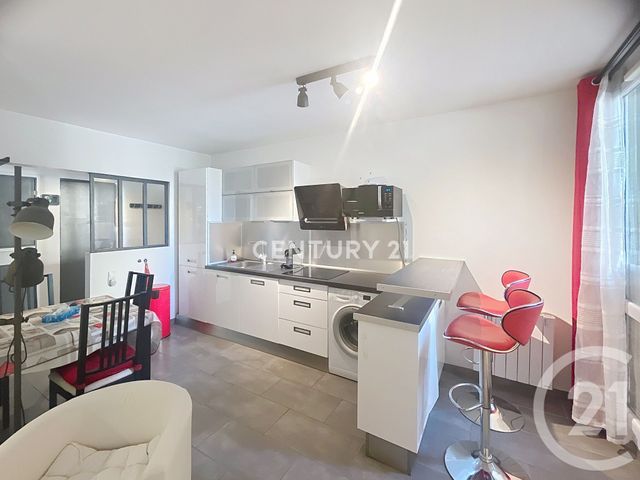 Appartement T2 à louer - 2 pièces - 37.47 m2 - AUBAGNE - 13 - PROVENCE-ALPES-COTE-D-AZUR - Century 21 Agence Beaumond
