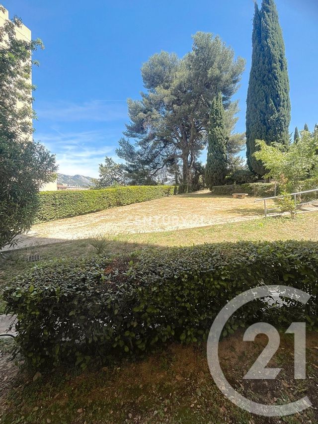 Appartement T2 à louer - 2 pièces - 37.47 m2 - AUBAGNE - 13 - PROVENCE-ALPES-COTE-D-AZUR - Century 21 Agence Beaumond