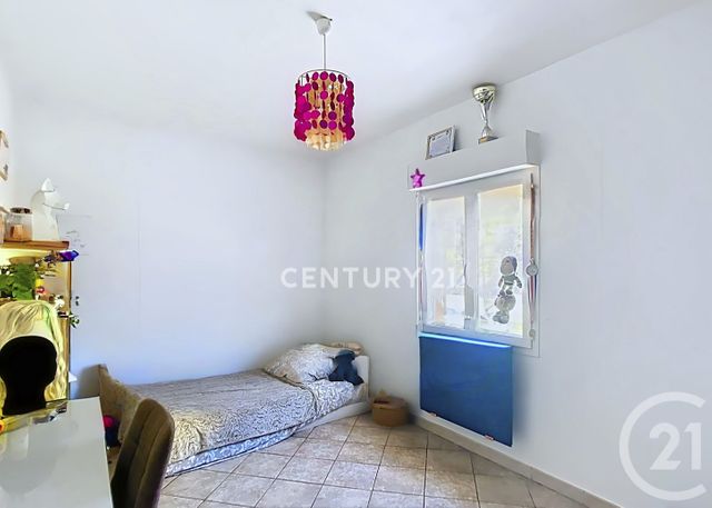 Appartement F4 à vendre - 4 pièces - 107.3 m2 - AUBAGNE - 13 - PROVENCE-ALPES-COTE-D-AZUR - Century 21 Agence Beaumond