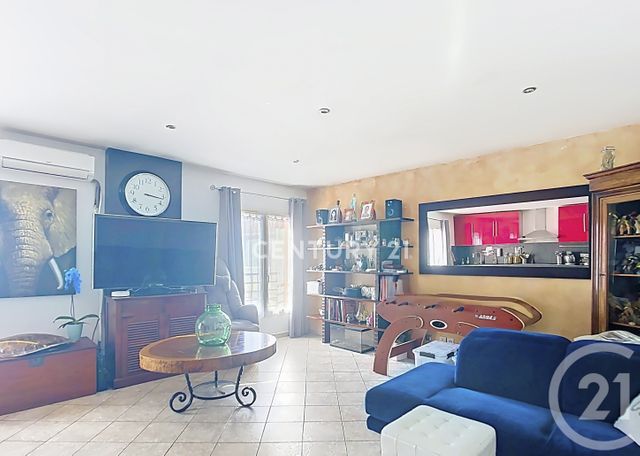 Appartement F4 à vendre - 4 pièces - 107.3 m2 - AUBAGNE - 13 - PROVENCE-ALPES-COTE-D-AZUR - Century 21 Agence Beaumond
